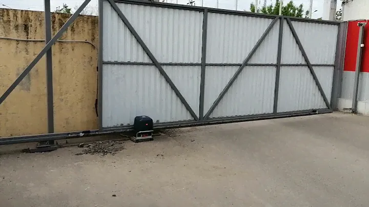 Автоматика BFT для откатных ворот весом до 2 тонн