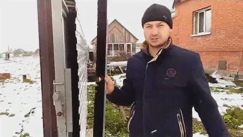 Защита откатных ворот от снега