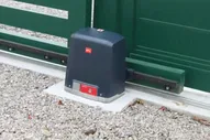 Автоматика для ворот и рольставен